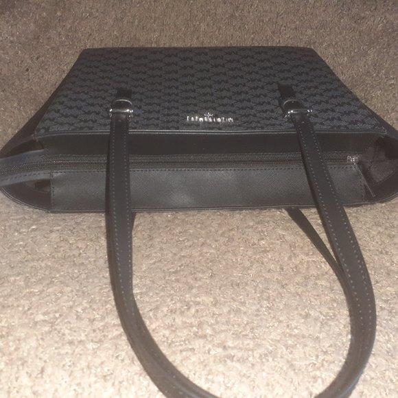 MICHAEL KORS-JET SET Charm-MD TZ Tote-Black Signature-NWT - Picture 4 of 8